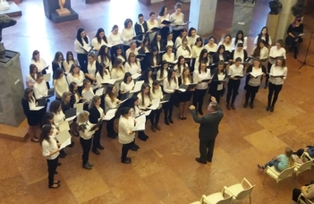 Adventi éneklés a Nemzeti Galériában