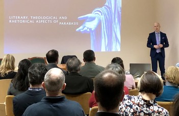 Dr. Hoványi Márton sikeres habilitációja