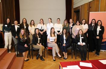 Karunkon sikeresen lezajlott a XIV. Népek meséi Országos Egyetemi és Főiskolai Mesemondó Verseny