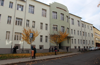 Eötvös Loránd University Faculty of Primary and Pre-School Education