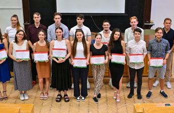 Rózsahegyi Eszter hallgatónk ELTE sportösztöndíjas lett