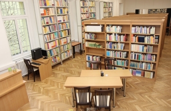 Könyvtár